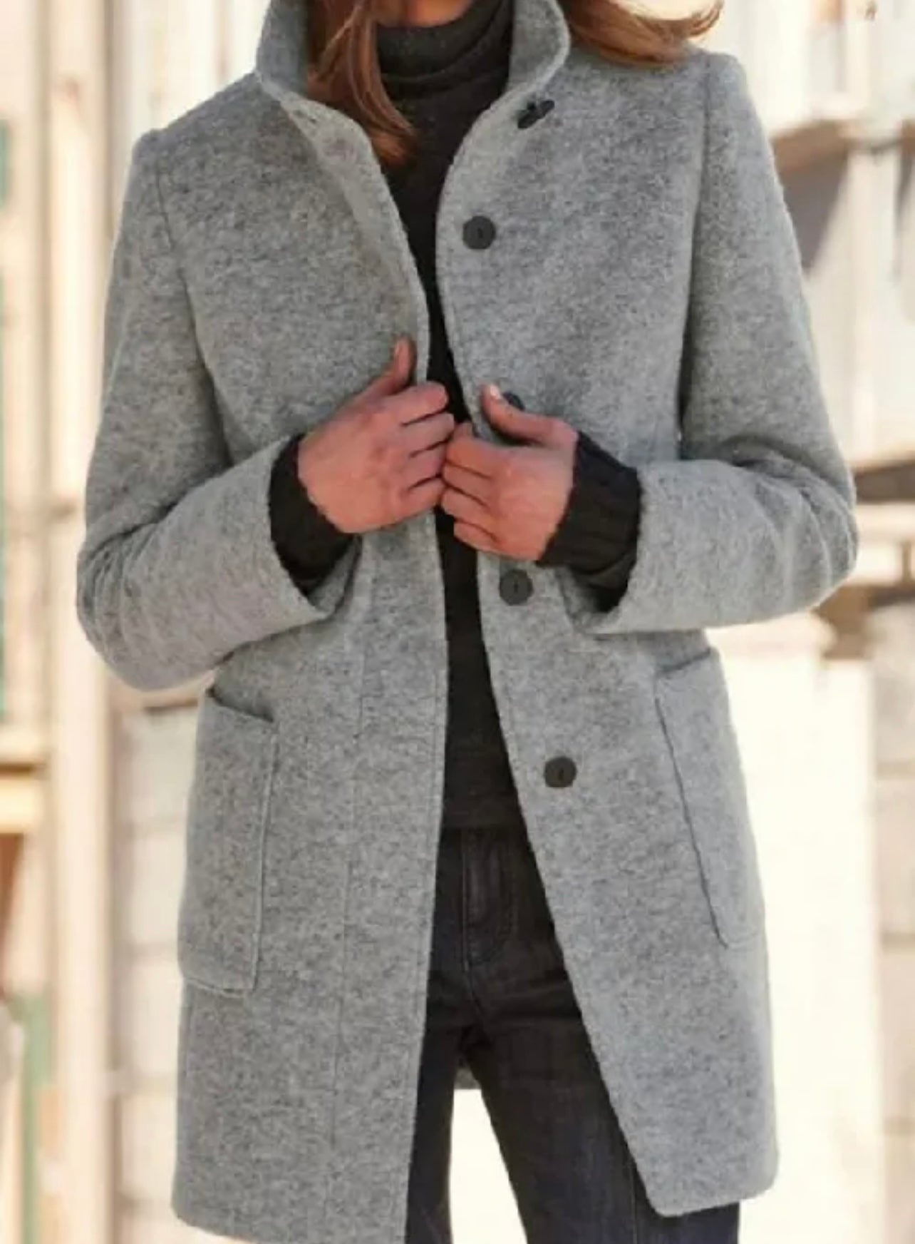 ROMI - Der elegante und hochwertige Mantel
